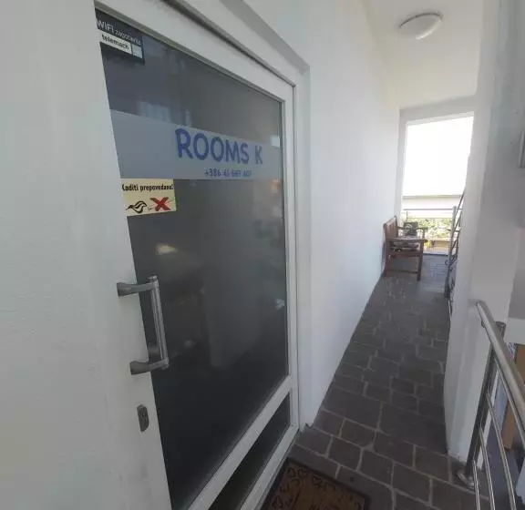 پانسیون Rooms K