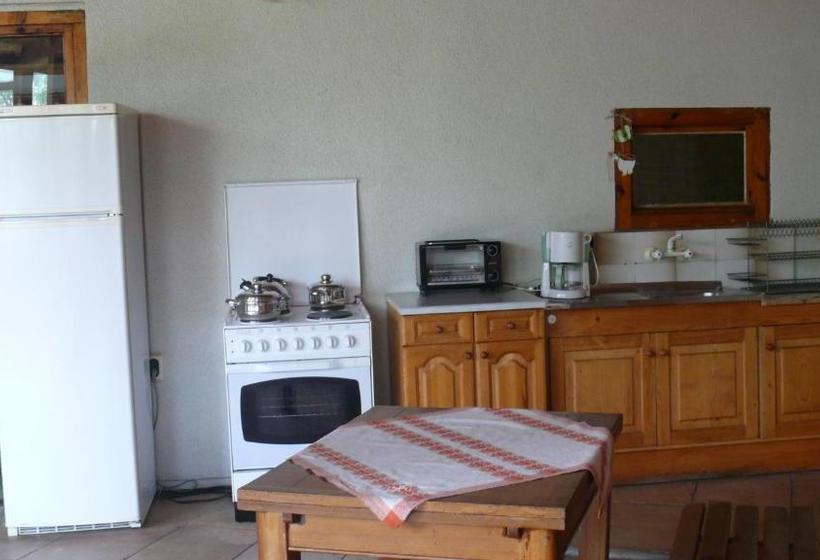 پانسیون Villa Climate Guest House