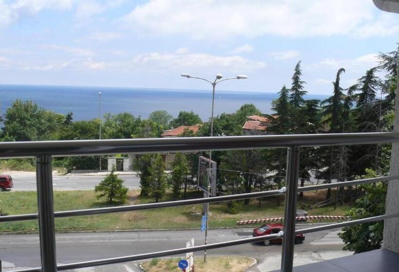 پانسیون Villa Climate Guest House