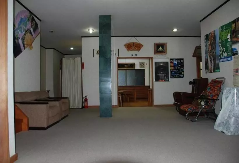 ペンション Guest House Yamanouchi