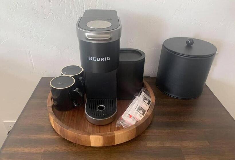 旅馆 Hanging Lake Inn