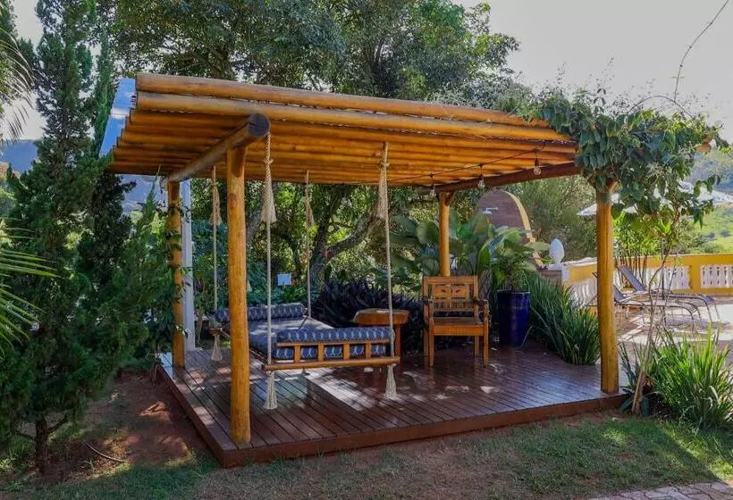 ユースホステル Pousada Vale Do Dinossauro