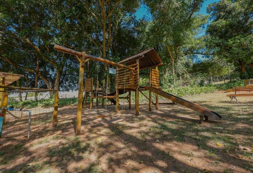 فندق صغير Pousada Vale Do Dinossauro