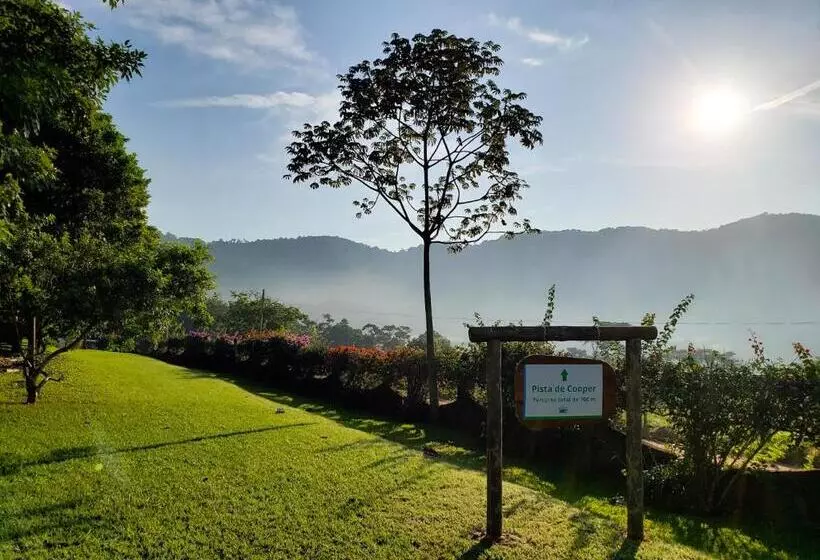 ユースホステル Pousada Vale Do Dinossauro