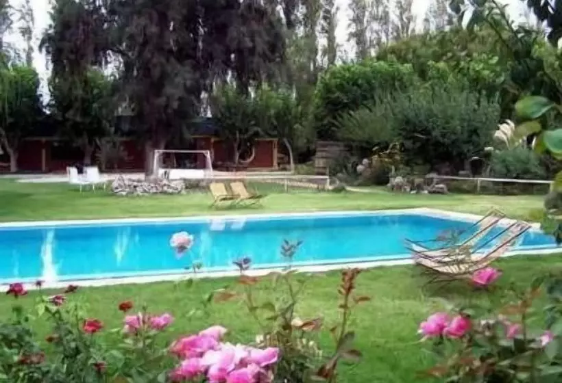 هاستل Taymenta Posada De Campo