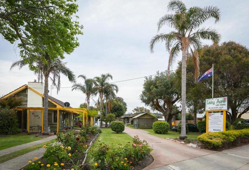 Lazy Acre Log Cabins
