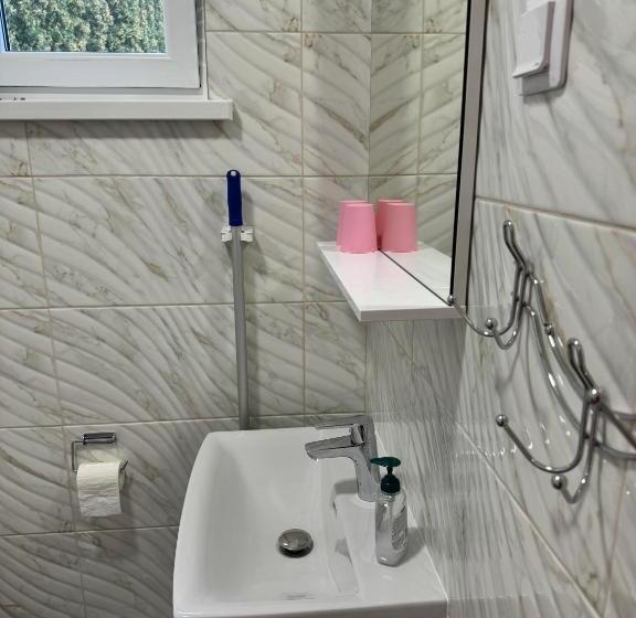 پانسیون Aare Accommodation