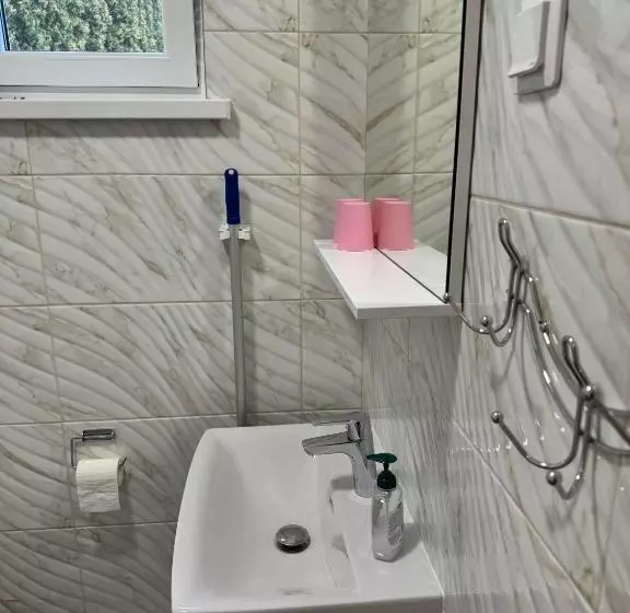 پانسیون Aare Accommodation
