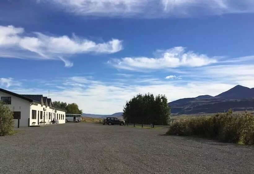 پانسیون Bakkaflöt Guesthouse