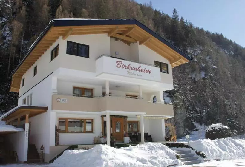 ペンション Birkenheim Widmann