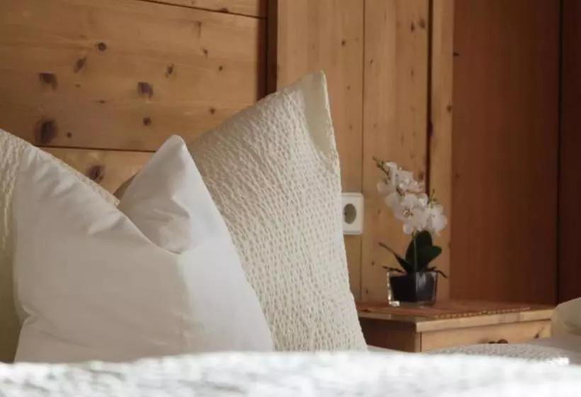 ペンション Birkenheim Widmann