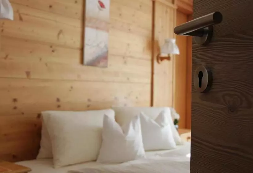 ペンション Birkenheim Widmann