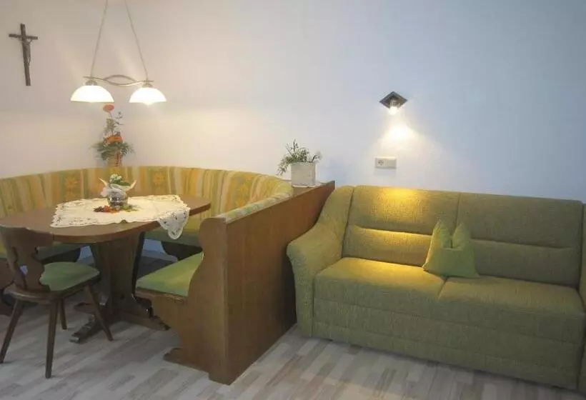 ペンション Birkenheim Widmann