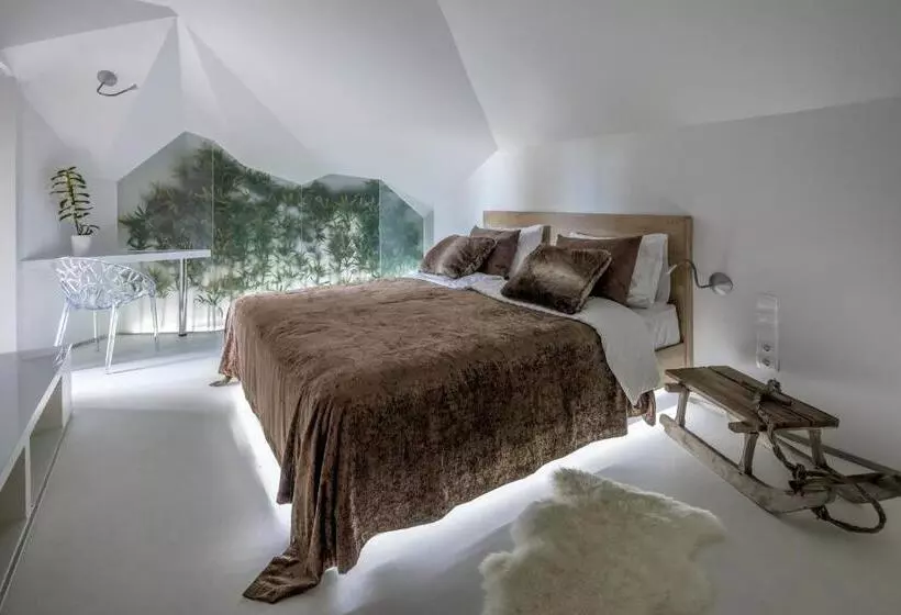 ペンション Butik Design Rooms