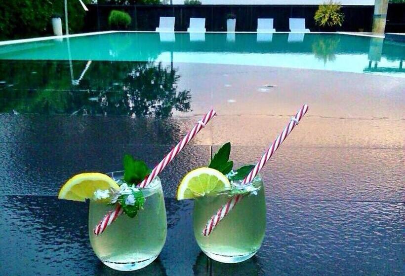 膳宿费 Butik Design Rooms