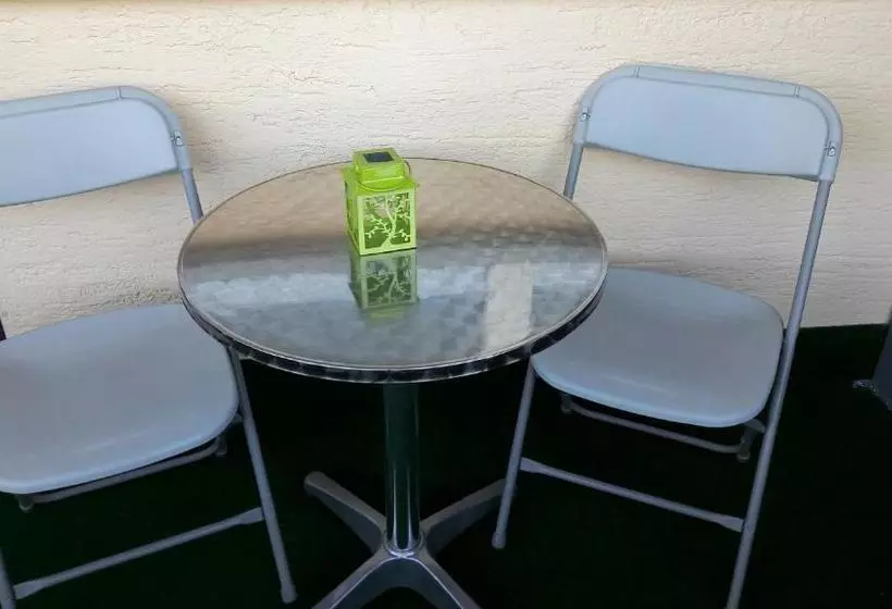 ペンション Gasthof Hirschen