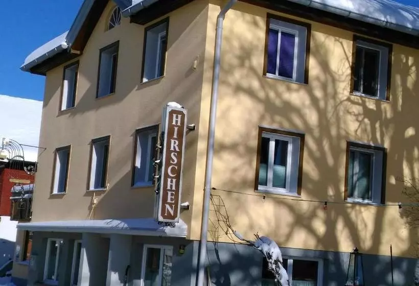 ペンション Gasthof Hirschen