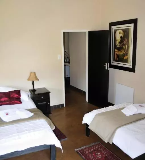 پانسیون Hadassa Guest House