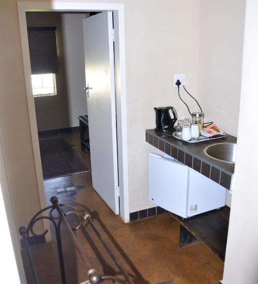 پانسیون Hadassa Guest House