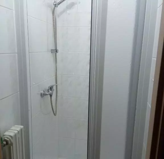 Majatalo Penzion Poprda