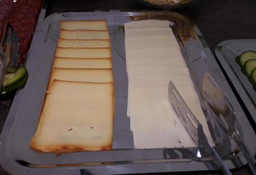 Vén Diófa De Lux Panzió