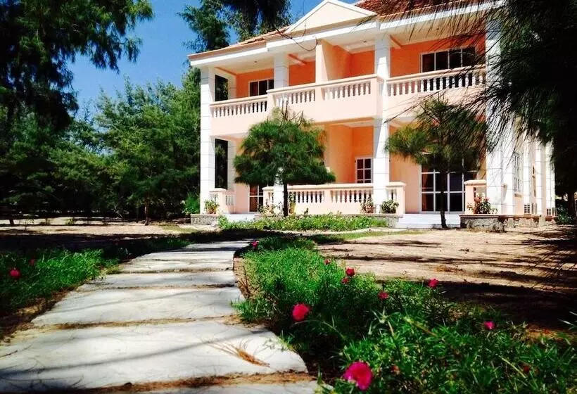 استراحتگاه River Ray Estates