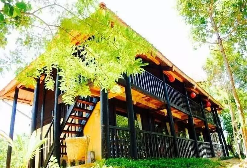 استراحتگاه River Ray Estates
