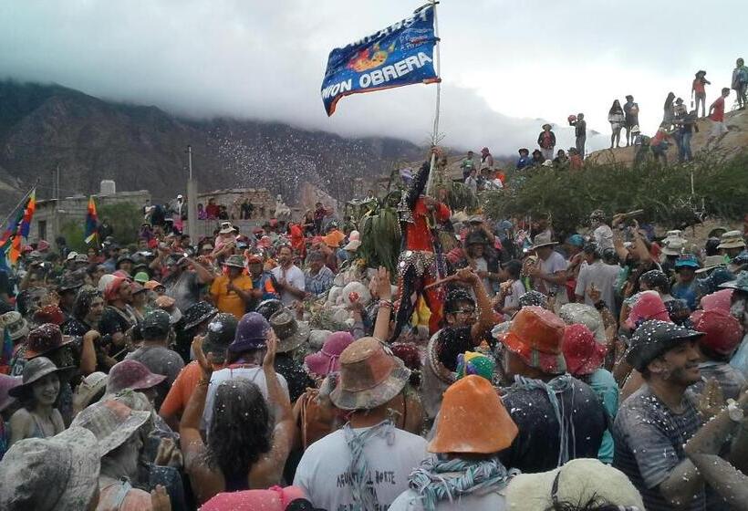 הוסטל Hosteria La Morada