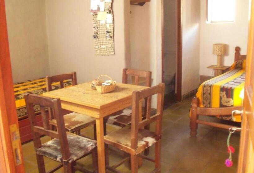 הוסטל Hosteria La Morada