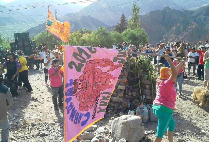 הוסטל Hosteria La Morada