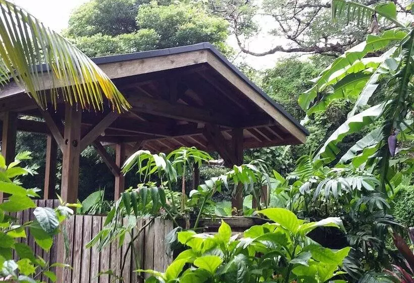 Majatalo Cottage Hana Mana