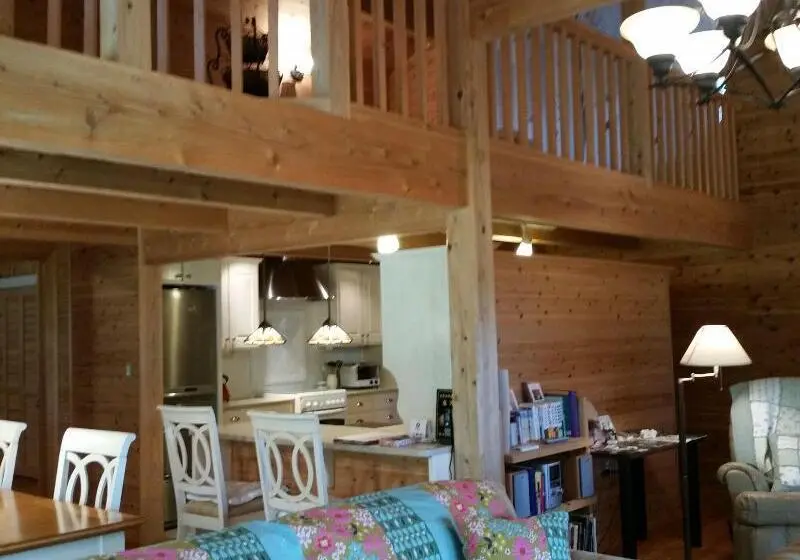ペンション Cottage Hana Mana