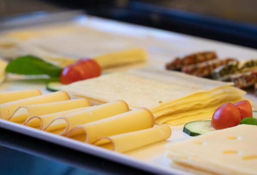 پانسیون Eggerstüberl