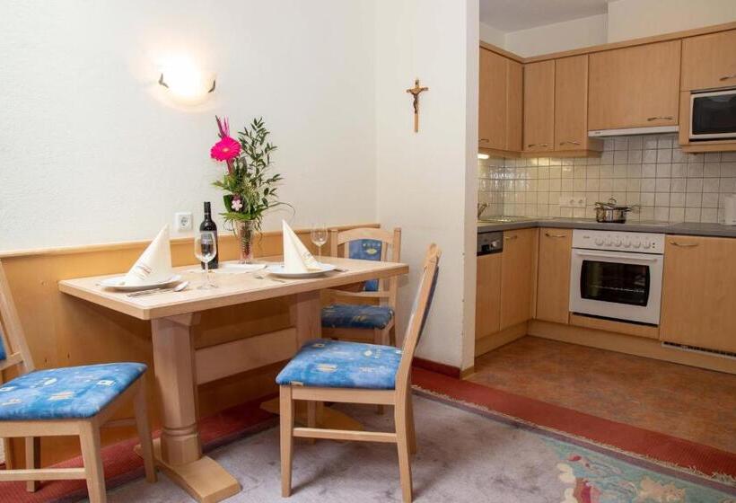 پانسیون Eggerstüberl