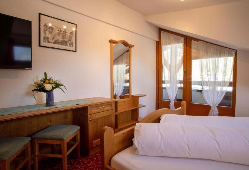 پانسیون Eggerstüberl