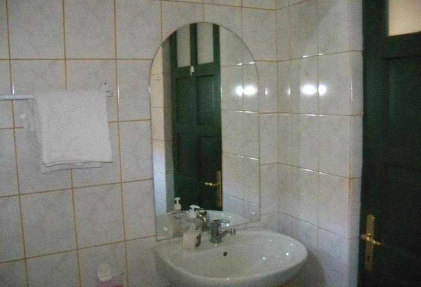 پانسیون Góbé Csárda