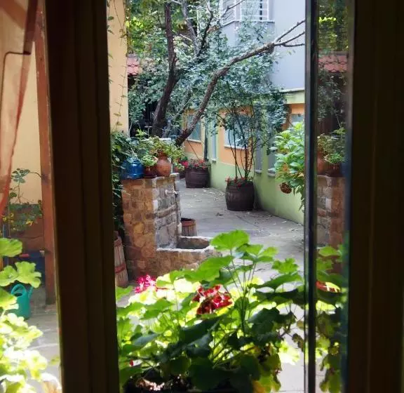 پانسیون Guest Accommodation Etno Konak Tašana