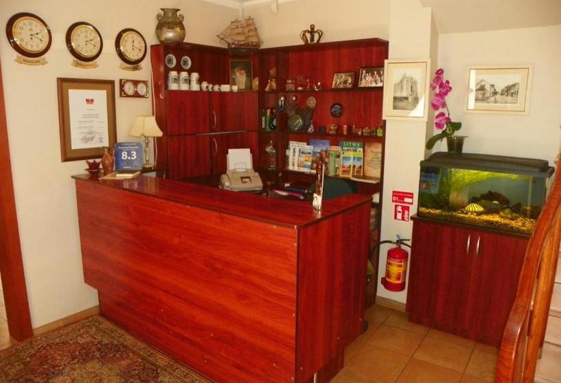 پانسیون Guest House Novus Rex