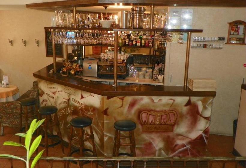 پانسیون Guest House Novus Rex