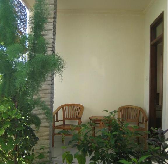 ペンション Lucky Paradise Bungalows On The Beach