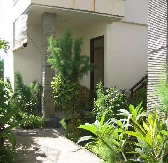 ペンション Lucky Paradise Bungalows On The Beach