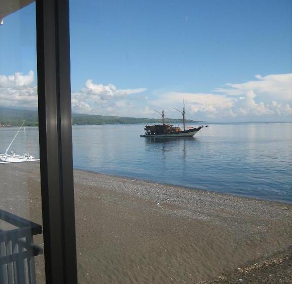 ペンション Lucky Paradise Bungalows On The Beach