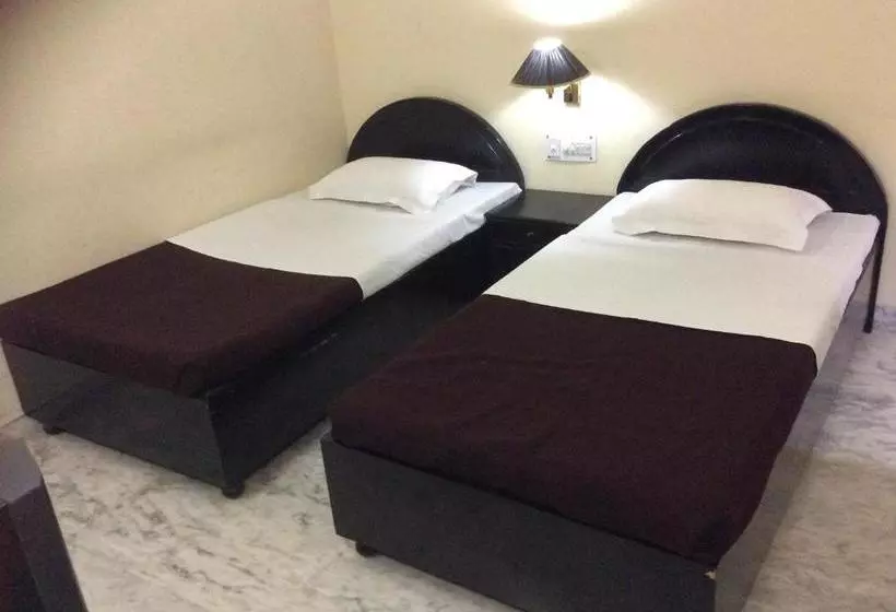 ペンション Marble Palace