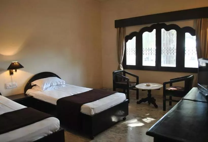 ペンション Marble Palace