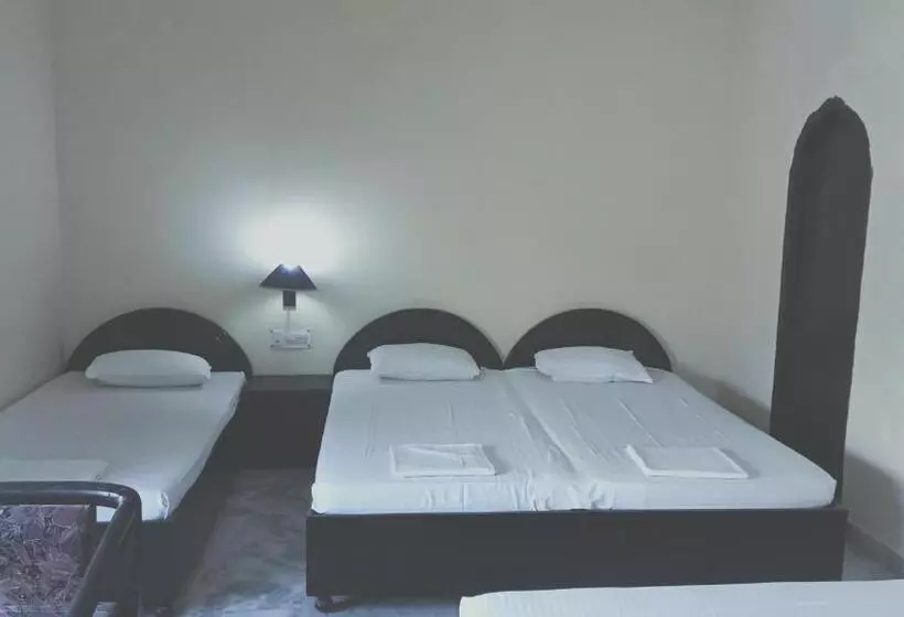 ペンション Marble Palace