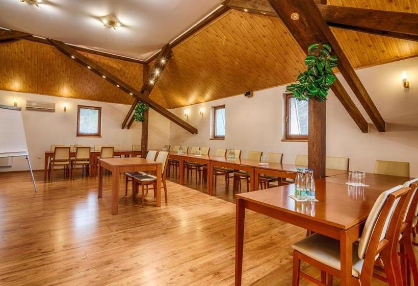 بنسيون Penzion Almada