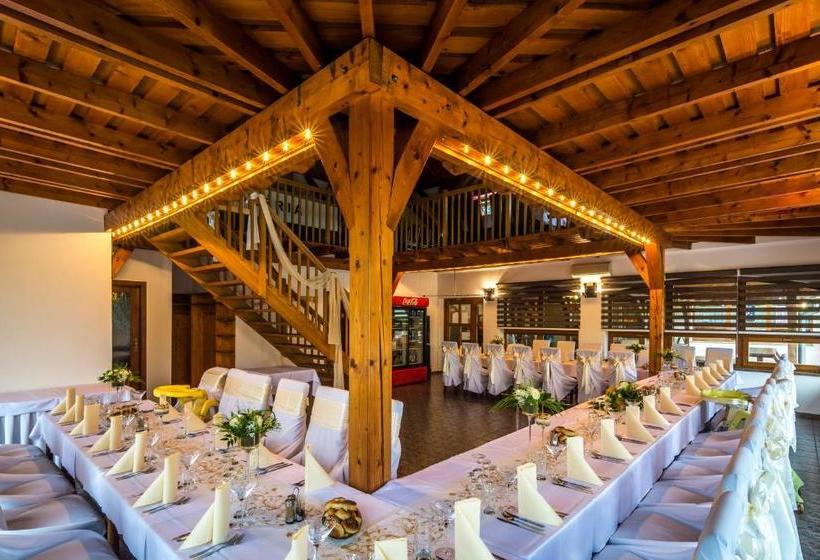 بنسيون Penzion Almada