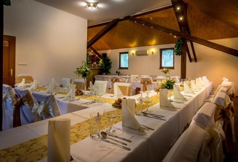 بنسيون Penzion Almada