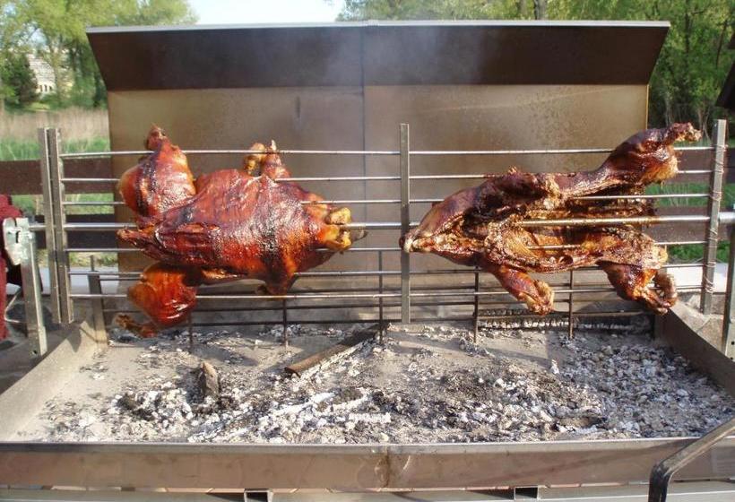 بنسيون Penzion Almada