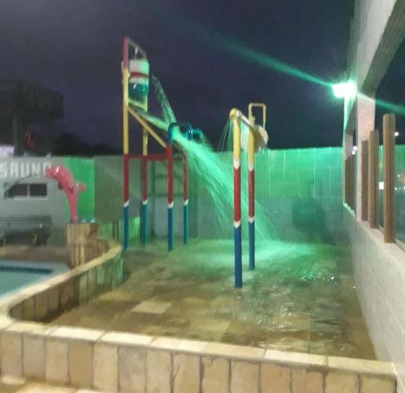 ペンション Pousada Ipê